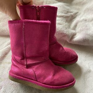 Metallic pink soft (ugg-like) boots